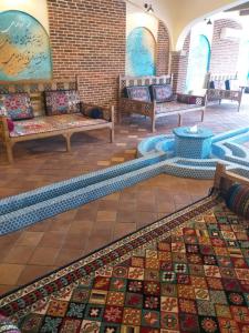  فرش تخت سنتی و رستوران و آلاچیق نقشه شاهسوار  